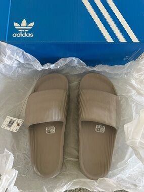 NWT Adidas Taupe Slide Sandals
